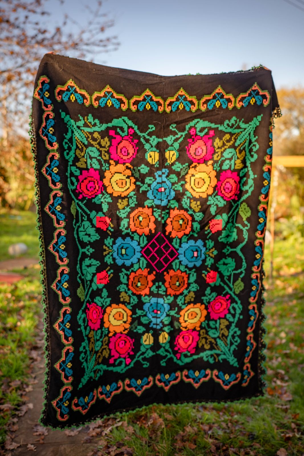 Vintage wool throw from Romania (Transylvania)