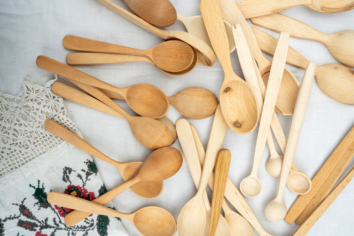 Hand made spoon with long handle made from beech, view 2