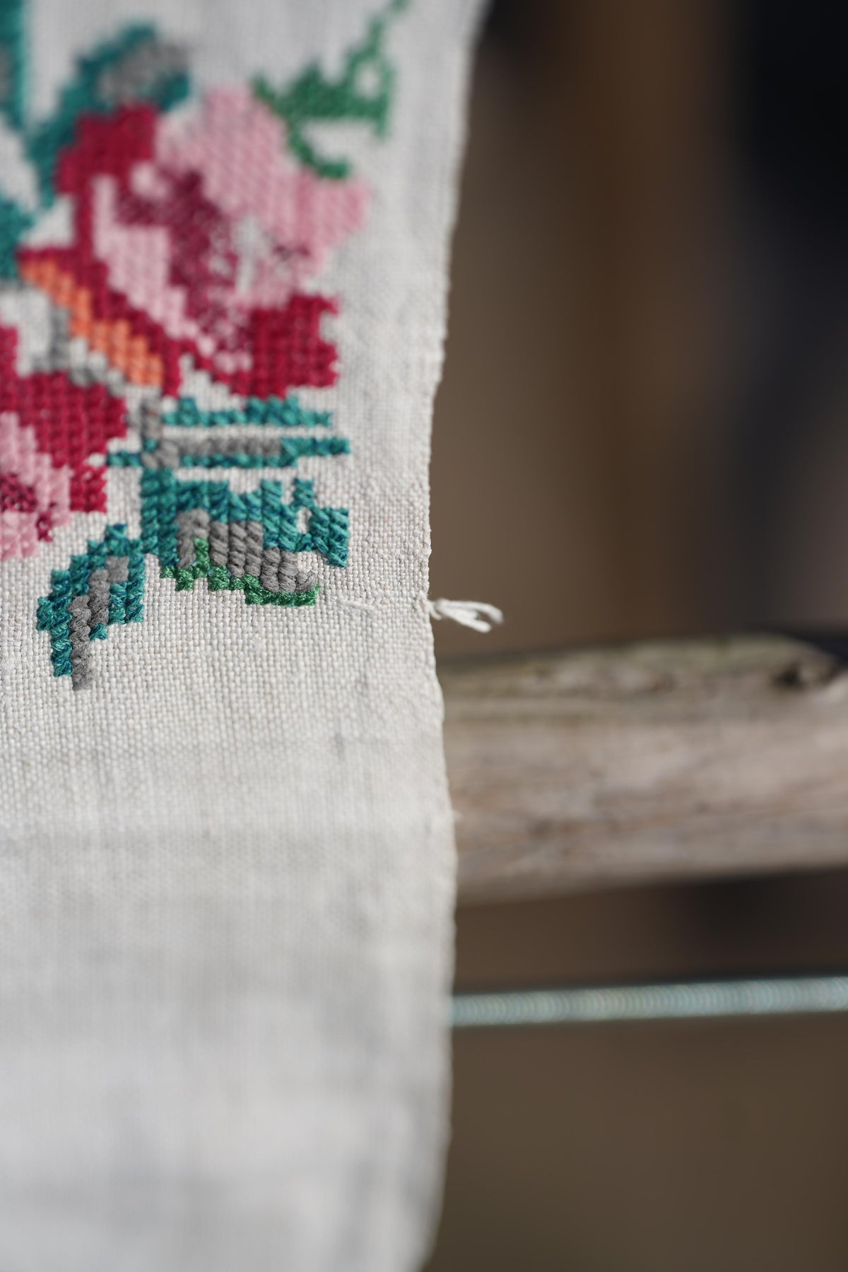 Vintage hand embroidered runner from Ukraine, view 3